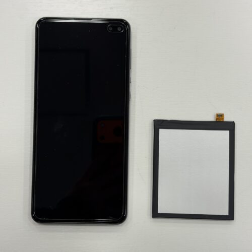 【草津市野路】AQUOSsense4Plusの充電が一日持たないご相談